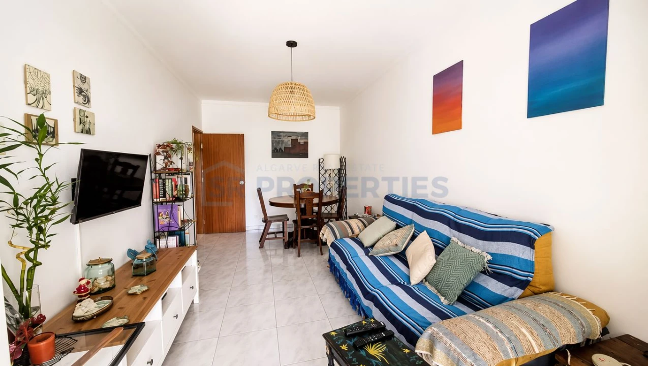 Apartamento T2 para Venda em Quarteira Foto 11