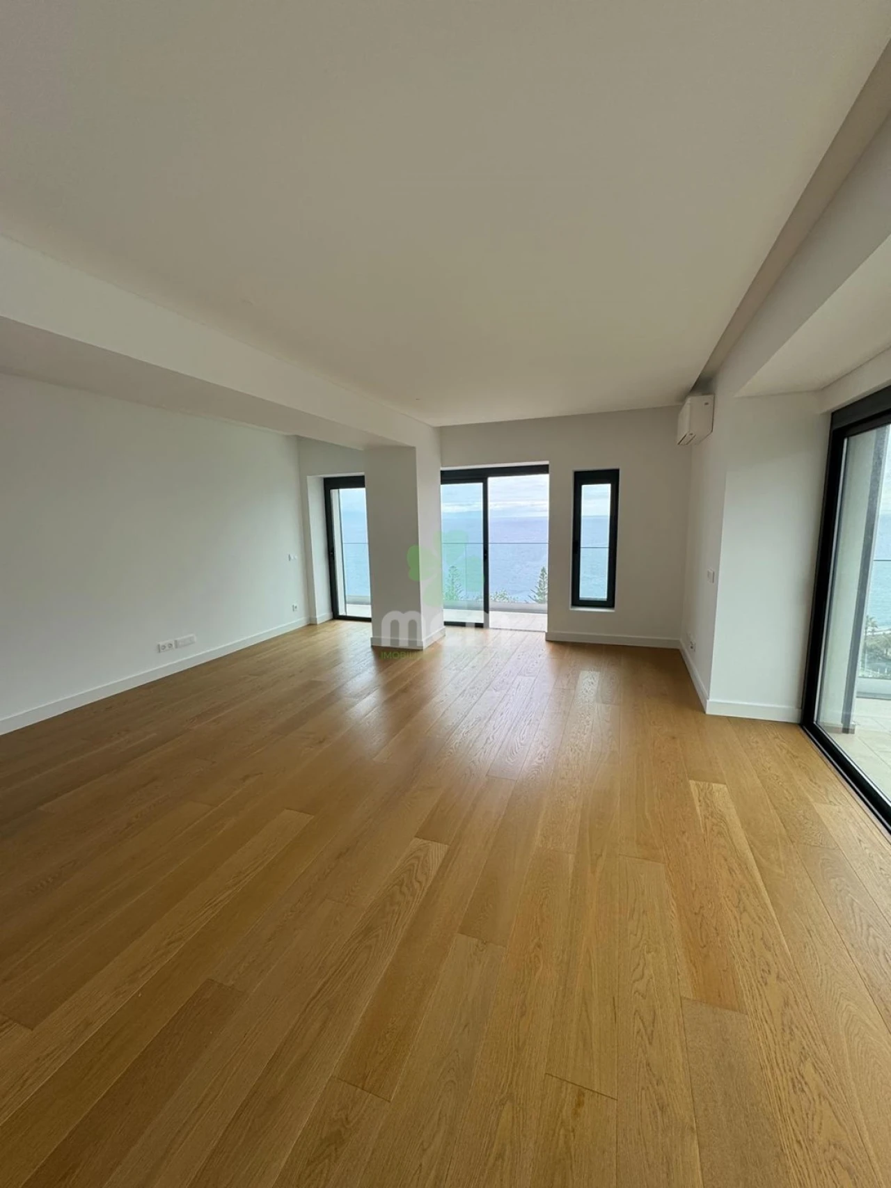 Apartamento T3 para Venda em São Martinho Foto 17