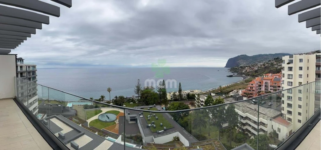 Apartamento T3 para Venda em São Martinho Foto 3