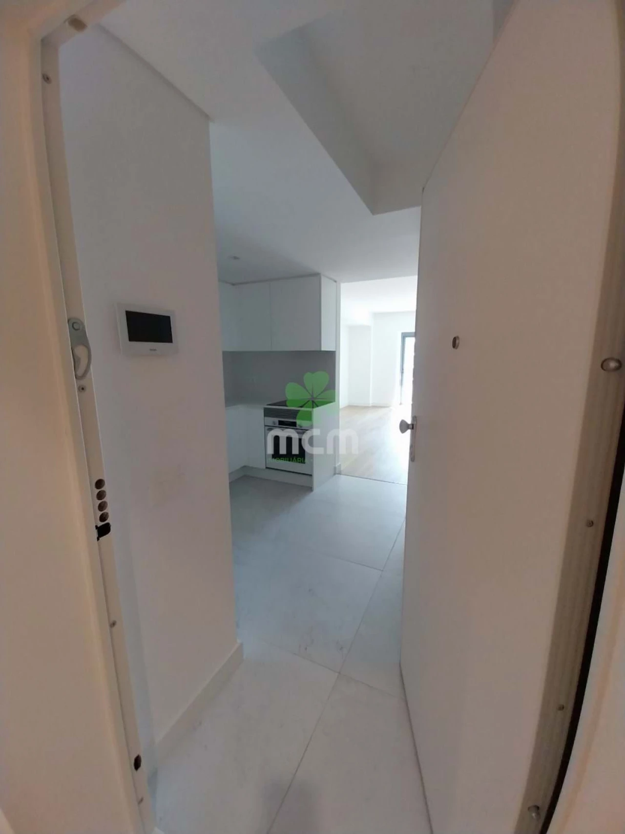 Apartamento T2 para Venda em São Martinho Foto 4