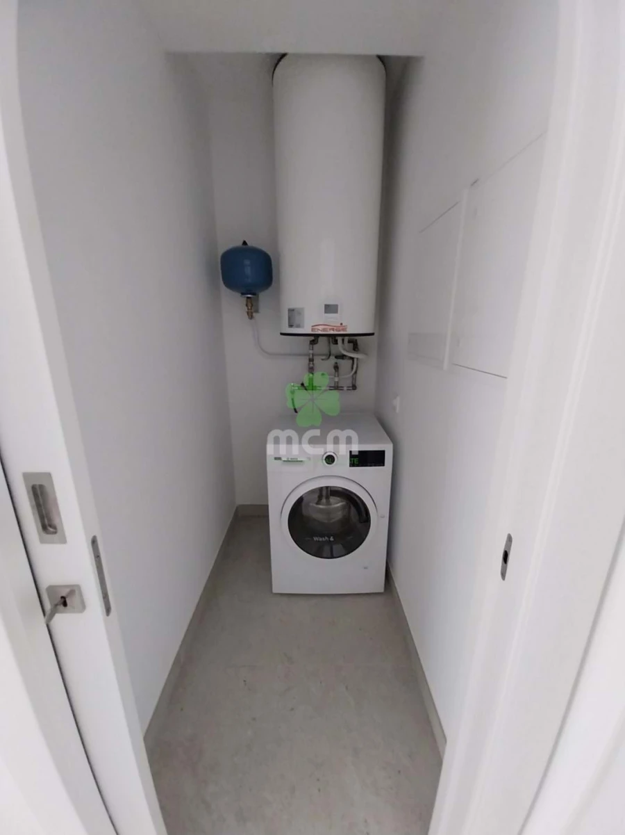 Apartamento T2 para Venda em São Martinho Foto 13