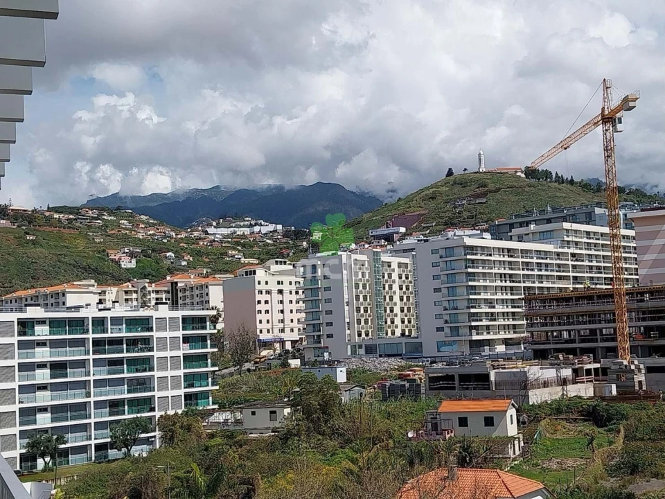 Apartamento T2 para Venda em São Martinho Foto 14