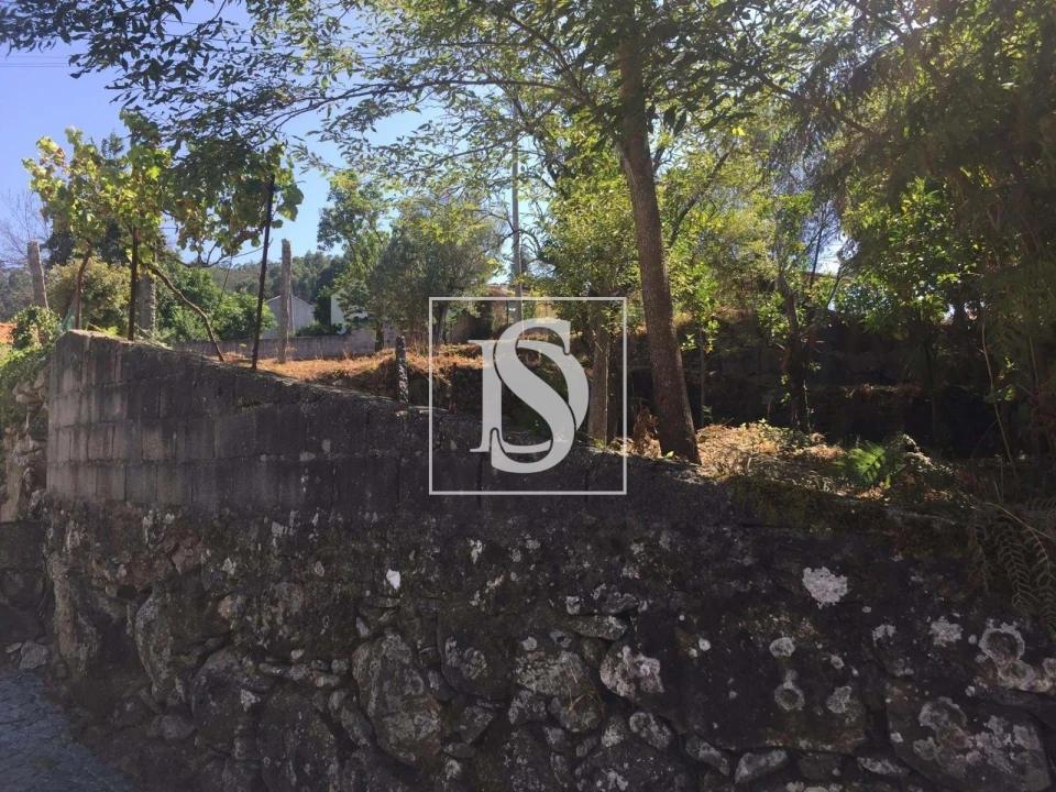 Terreno para Venda em Creixomil e Mariz Foto 3
