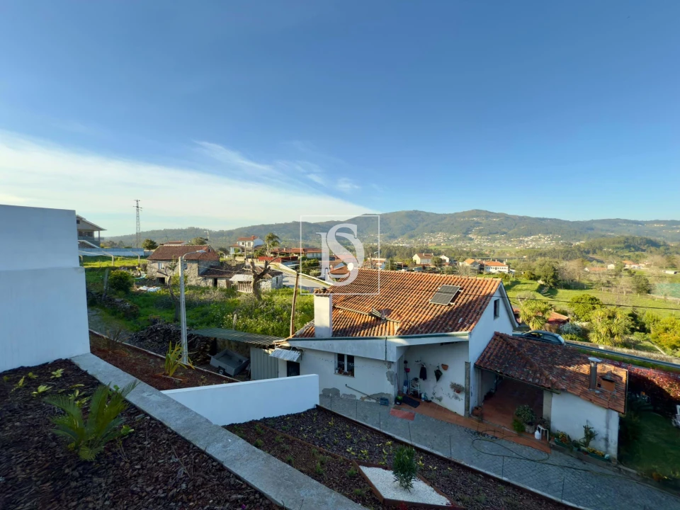 Moradia T3 para Venda em Ribeira Foto 23