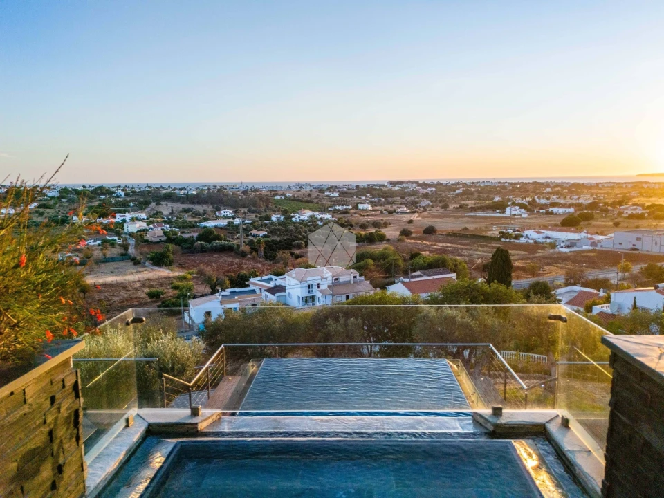 Moradia T4 para Venda em Albufeira e Olhos de Água Foto 51
