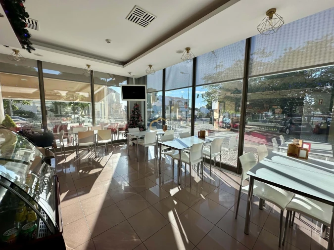 Negócio para Trespasse em Ferreiras Foto 3