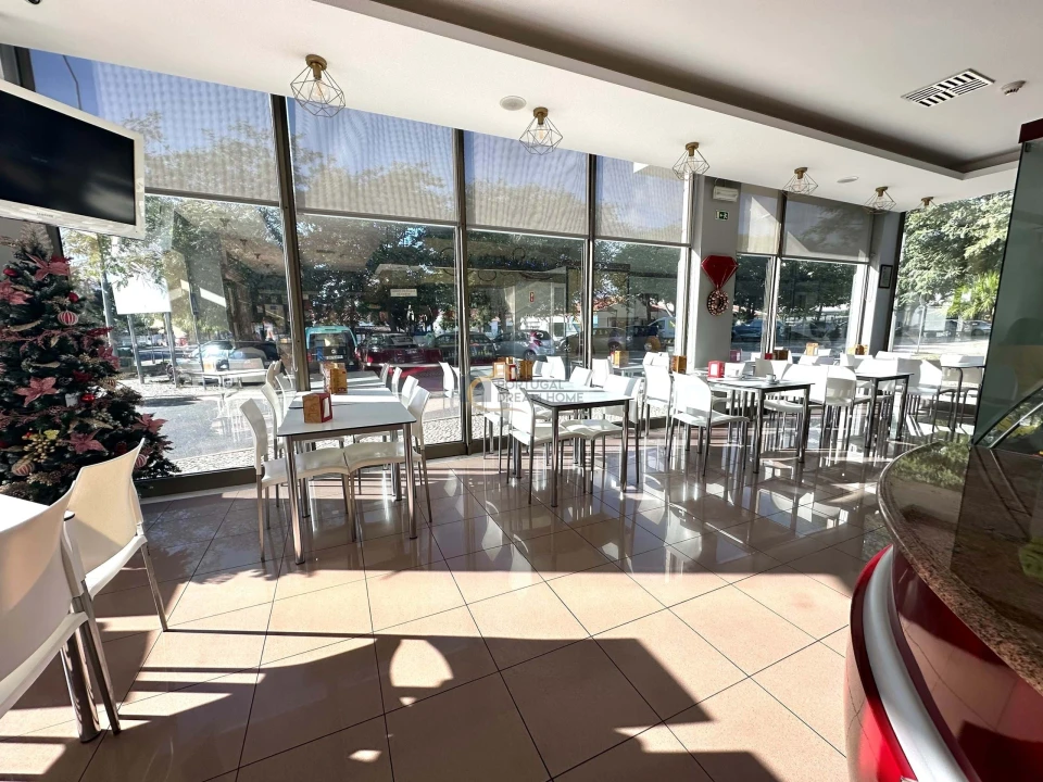 Negócio para Trespasse em Ferreiras Foto 6