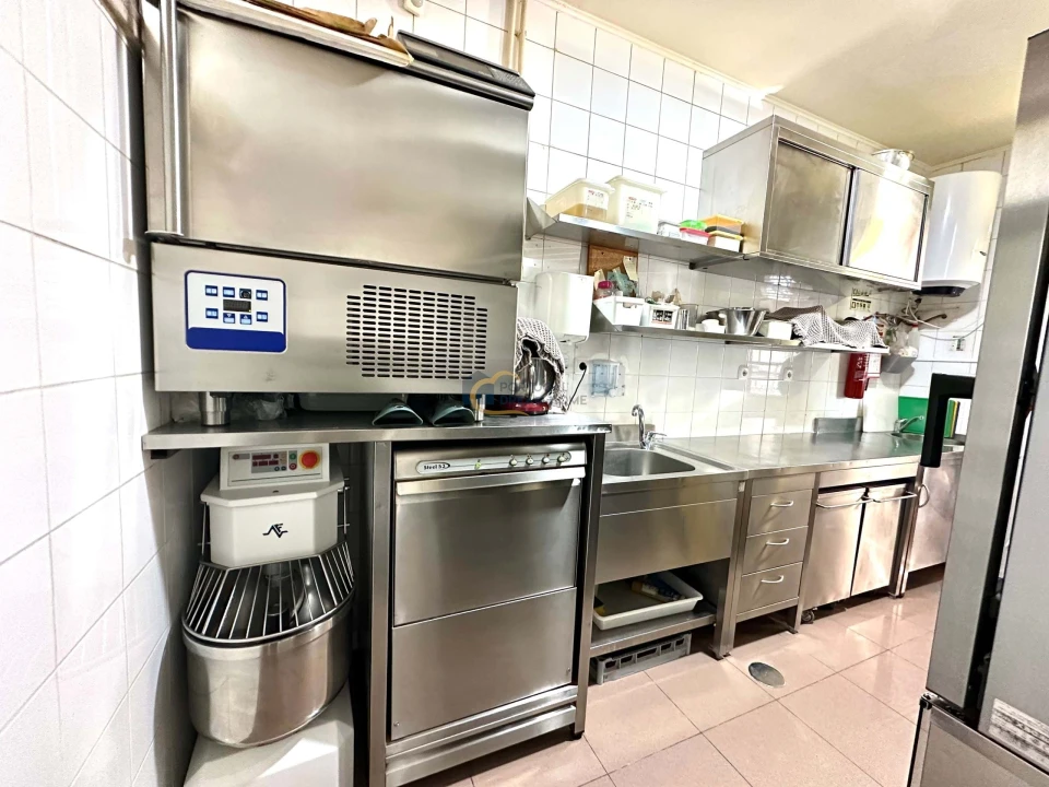 Negócio para Trespasse em Ferreiras Foto 16