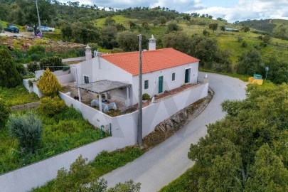 Moradia T3 para Venda em Loule (São Clemente)