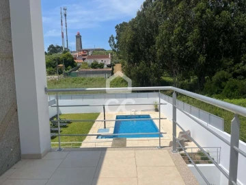 Moradia T4 para Venda em Carreço