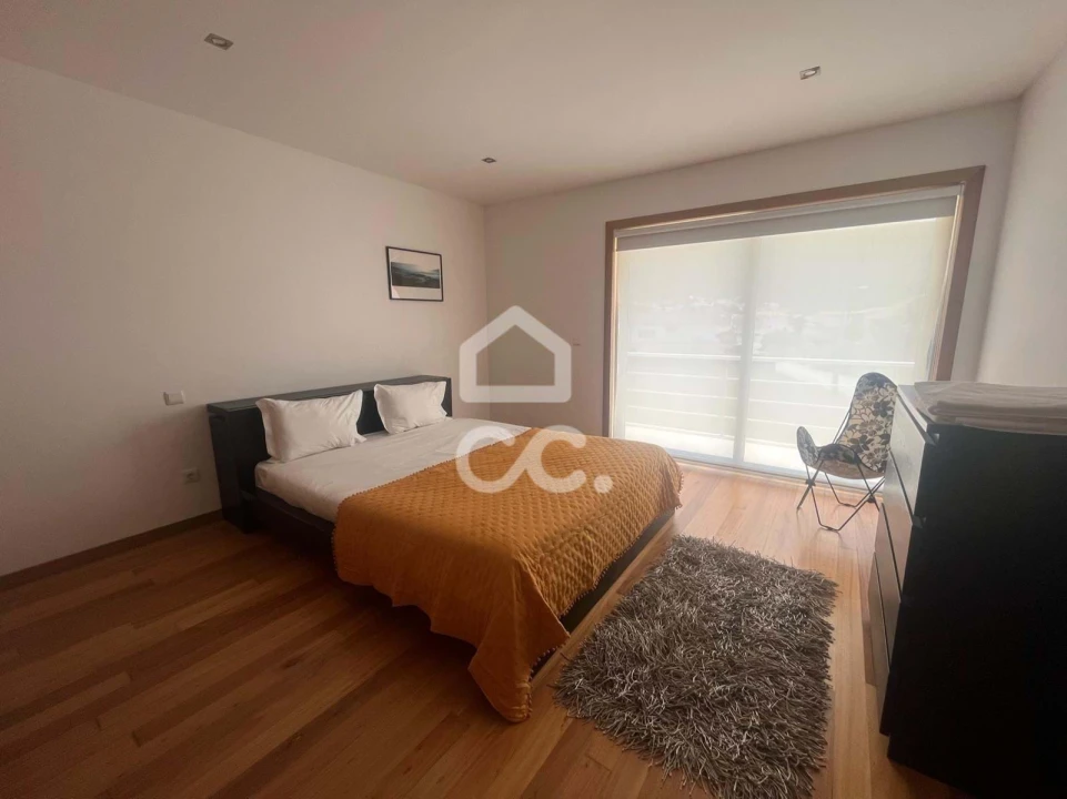 Moradia T4 para Venda em Carreço Foto 8