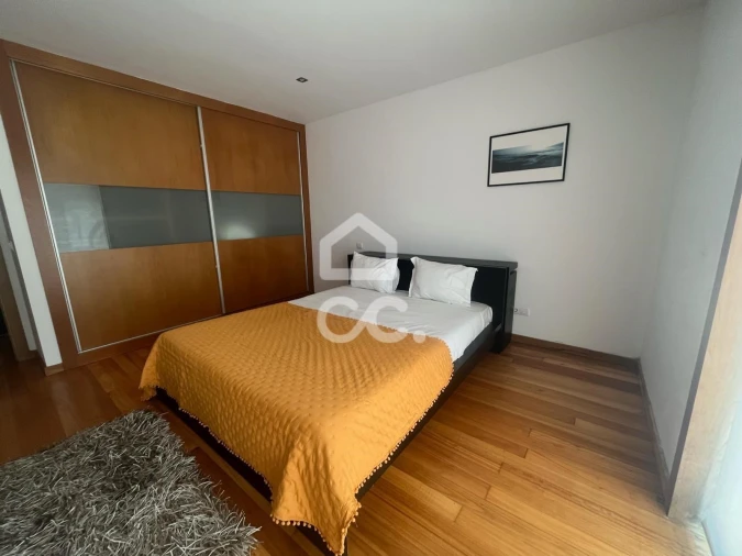 Moradia T4 para Venda em Carreço Foto 11