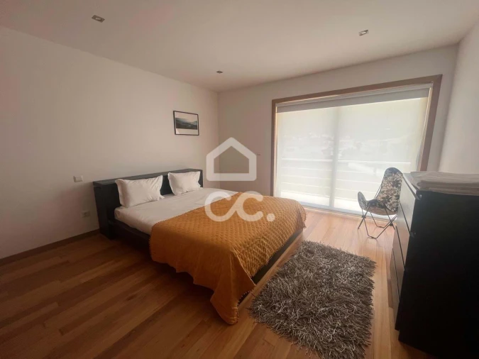 Moradia T4 para Venda em Carreço Foto 8