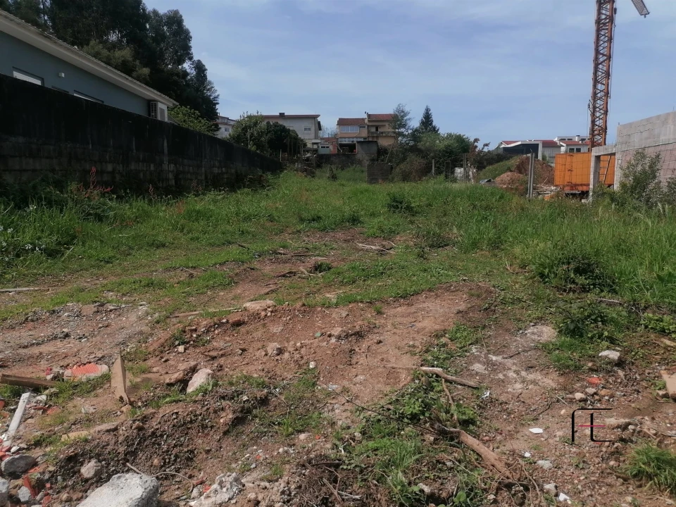 Terreno para Venda em Gondomar (São Cosme), Valbom e Jovim Foto 3