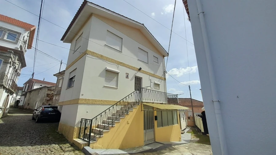 Moradia T3 para Venda em Seixas