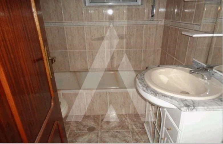 Moradia T2 para Venda em Ervedosa do Douro Foto 14