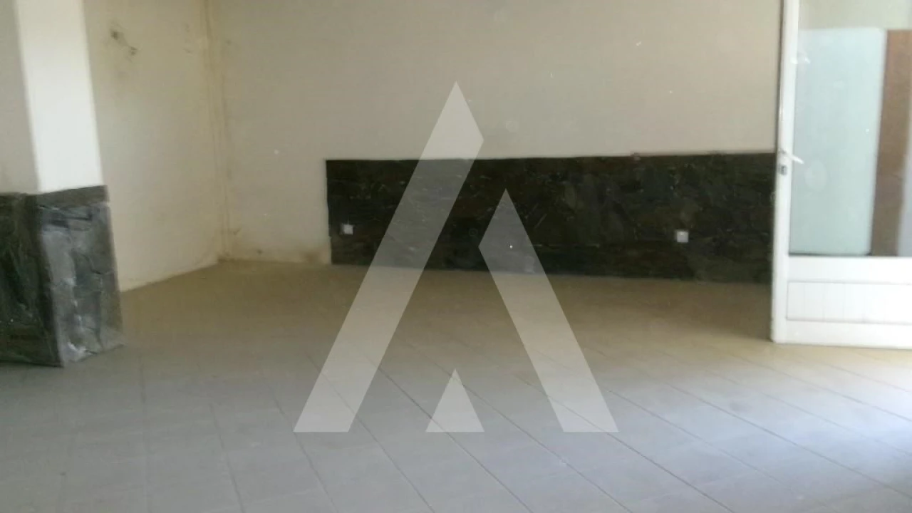 Negócio para Venda em Valongo dos Azeites Foto 14