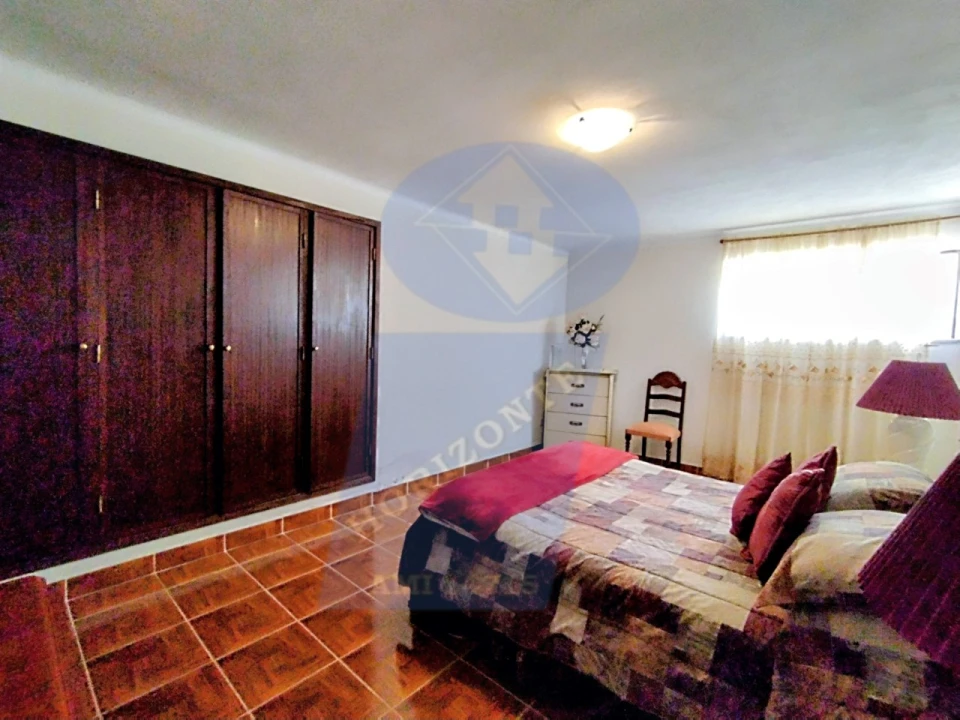 Moradia T5 para Venda em Covões e Camarneira Foto 24