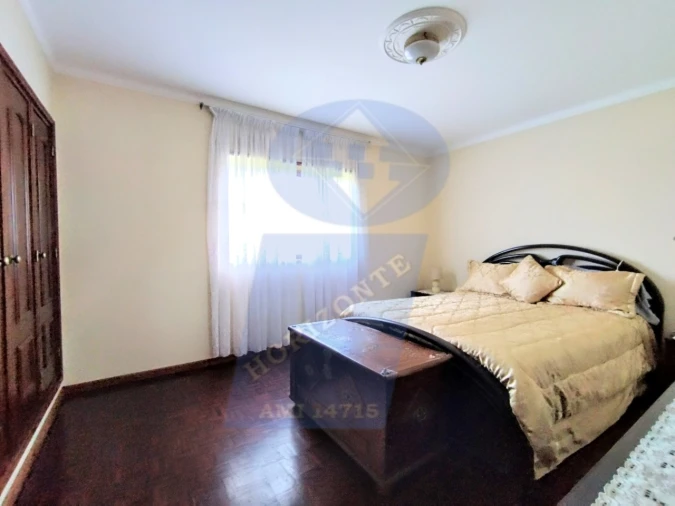 Moradia T5 para Venda em Covões e Camarneira Foto 18