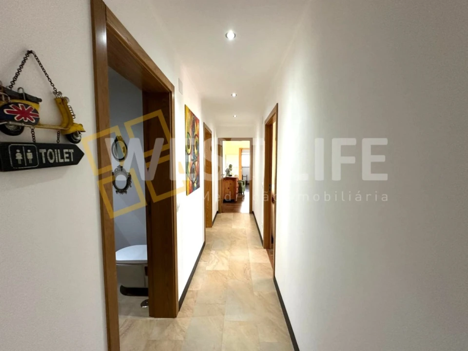 Moradia T4 para Venda em São Pedro da Cadeira Foto 14