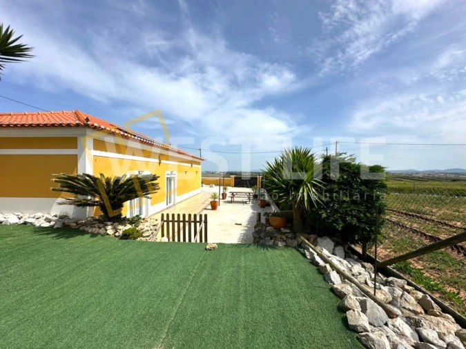 Moradia T4 para Venda em São Pedro da Cadeira Foto 26