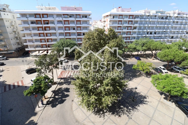 Apartamento T1 para Arrendamento férias em Monte Gordo Foto 3