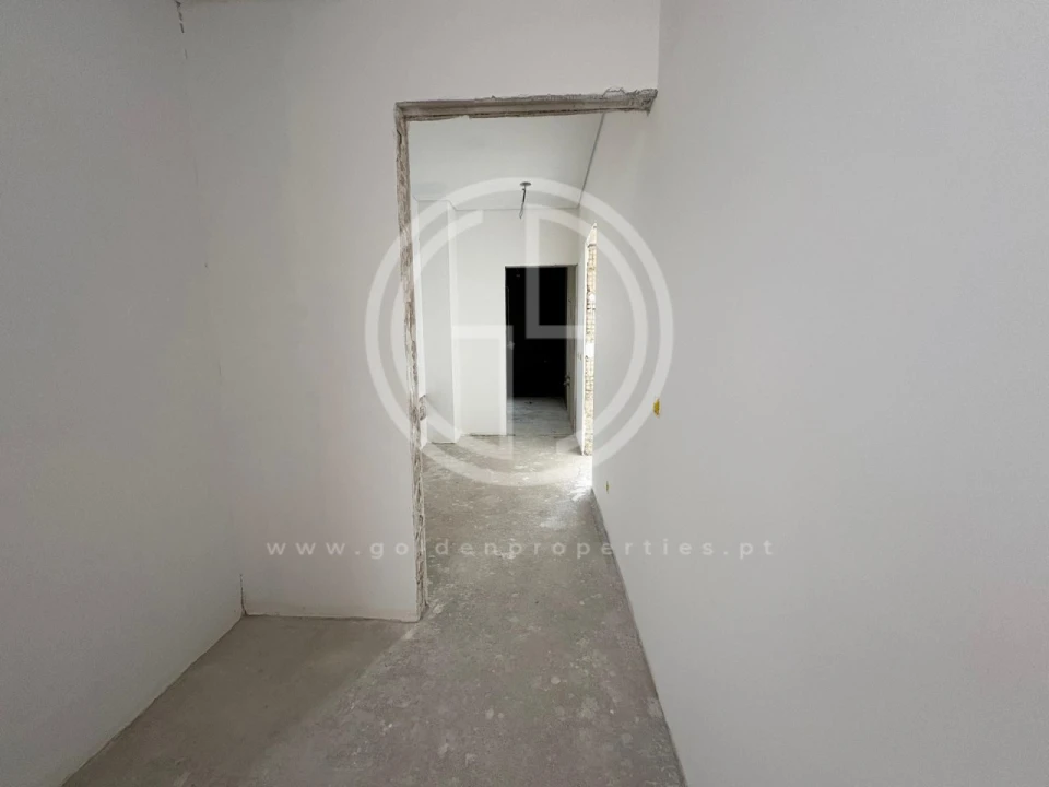 Moradia T3 para Venda em Faro (Sé e São Pedro) Foto 4