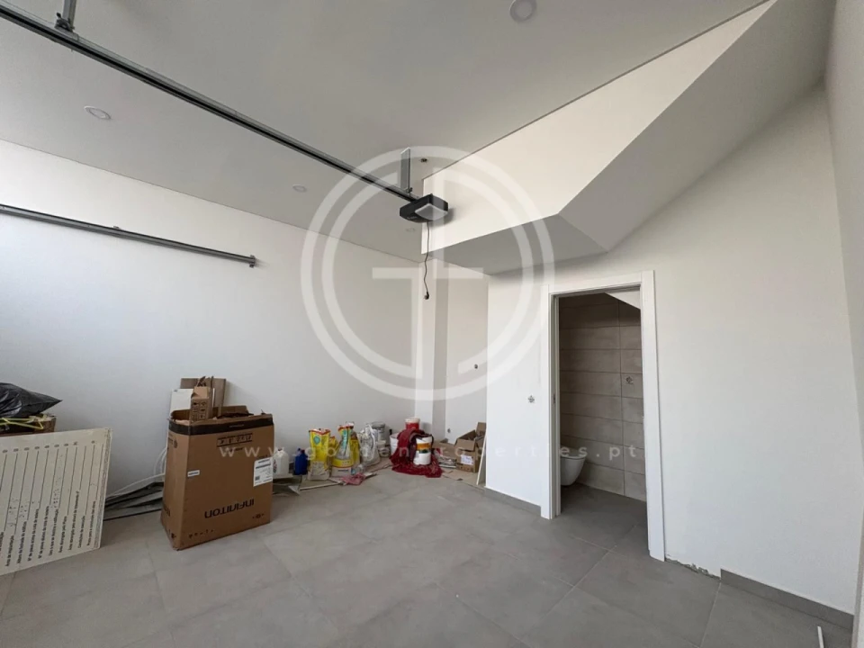 Moradia T3 para Venda em Faro (Sé e São Pedro) Foto 15