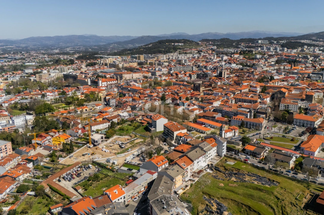 Apartamento T2 para Venda em Braga (Maximinos, Sé e Cividade) Foto 39