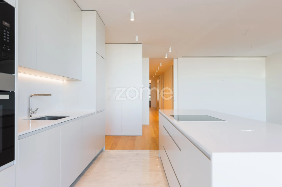 Apartamento T2 para Venda em Braga (Maximinos, Sé e Cividade) Foto 10