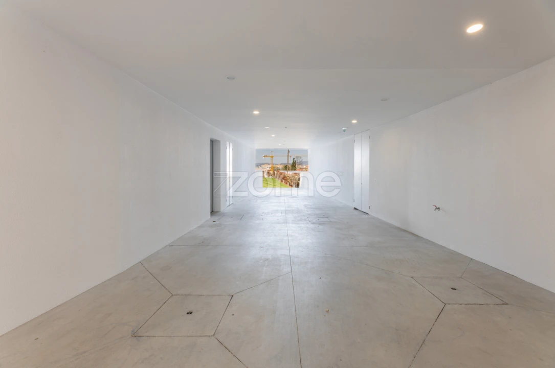 Apartamento T2 para Venda em Braga (Maximinos, Sé e Cividade) Foto 34