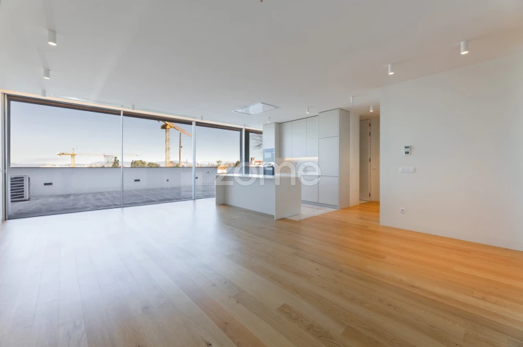 Apartamento T2 para Venda em Braga (Maximinos, Sé e Cividade) Foto 4