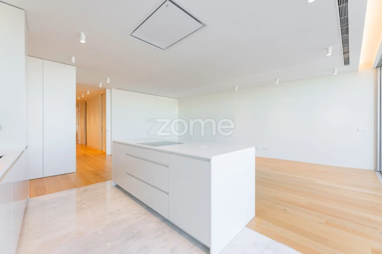 Apartamento T2 para Venda em Braga (Maximinos, Sé e Cividade) Foto 5