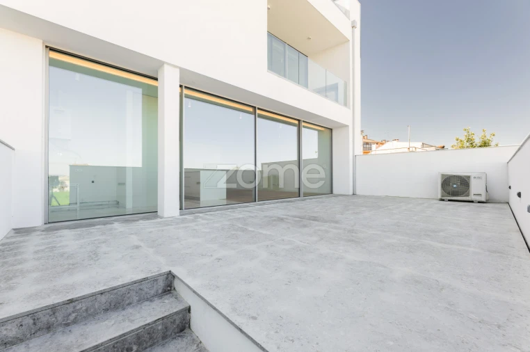 Apartamento T2 para Venda em Braga (Maximinos, Sé e Cividade) Foto 12