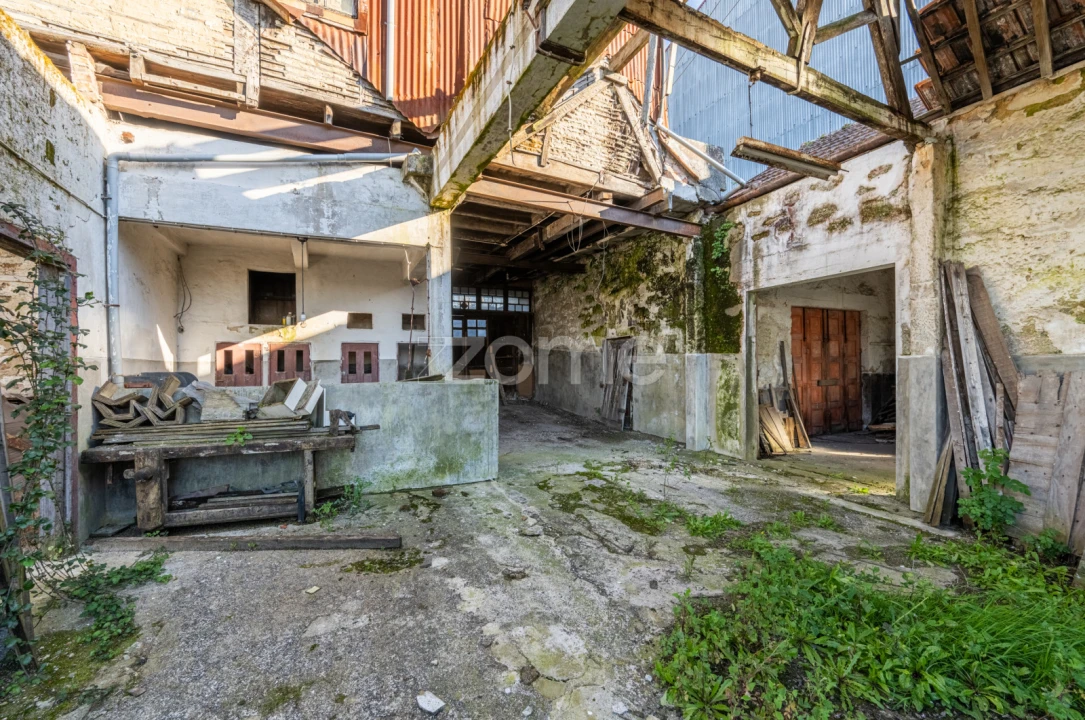 Moradia T6 para Venda em Gondomar (São Cosme), Valbom e Jovim Foto 9
