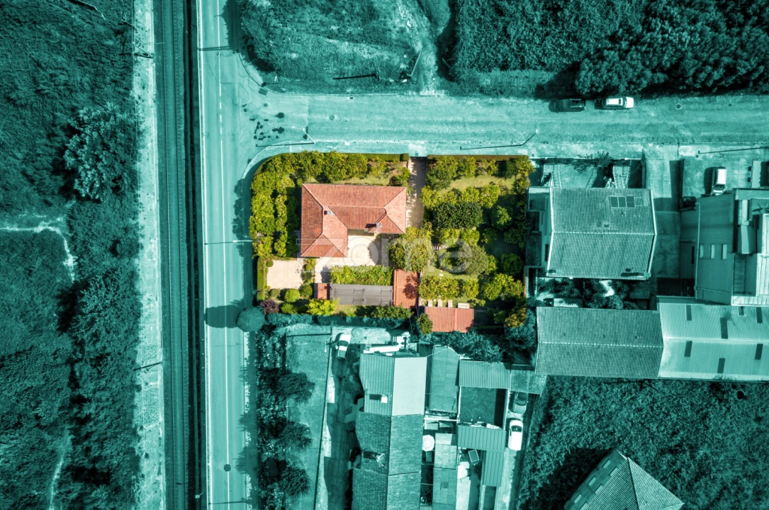 Moradia T5 para Venda em Arcozelo Foto 5