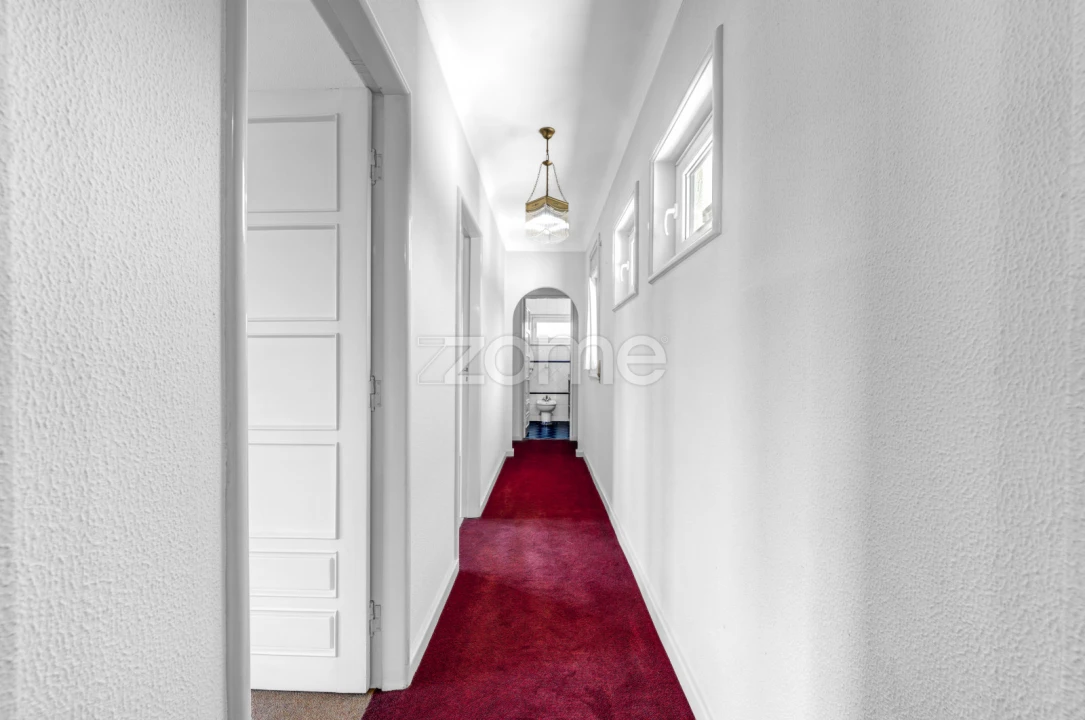 Moradia T5 para Venda em Arcozelo Foto 29