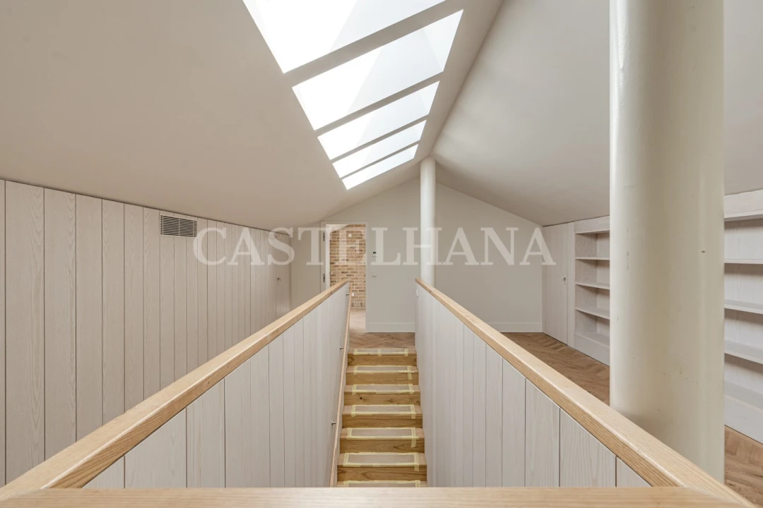 Apartamento T4 para Venda em Beato Foto 13
