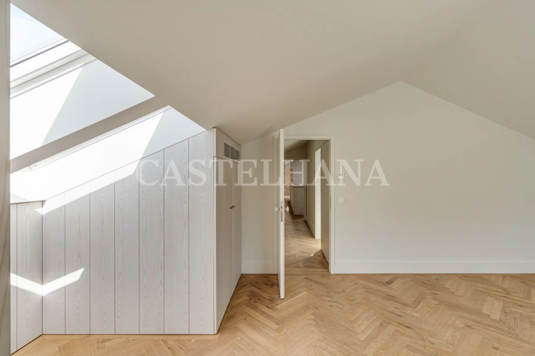 Apartamento T4 para Venda em Beato Foto 29