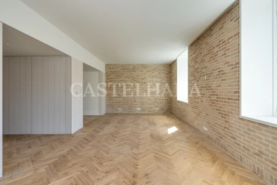 Apartamento T4 para Venda em Beato