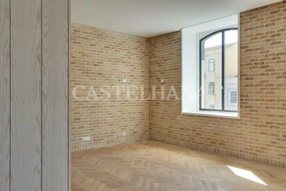 Apartamento T4 para Venda em Beato