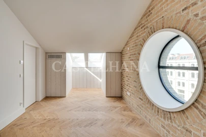Apartamento T4 para Venda em Beato