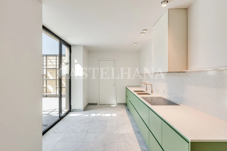 Apartamento T4 para Venda em Beato Foto 3