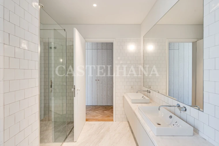 Apartamento T4 para Venda em Beato Foto 36