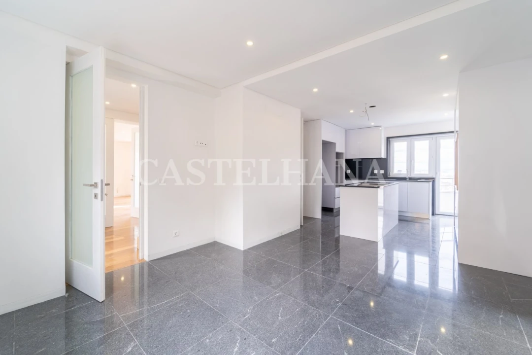 Moradia T4 para Venda em Oliveira do Douro Foto 39