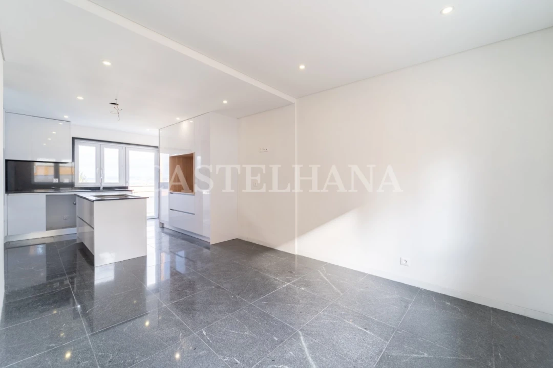 Moradia T4 para Venda em Oliveira do Douro Foto 40