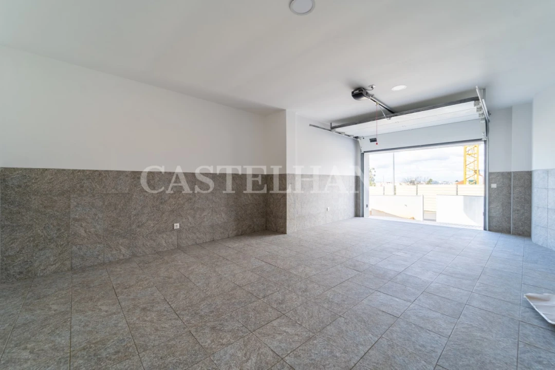 Moradia T4 para Venda em Oliveira do Douro Foto 46