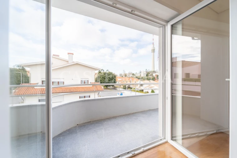 Moradia T4 para Venda em Oliveira do Douro Foto 24