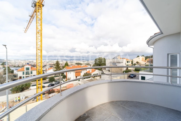 Moradia T4 para Venda em Oliveira do Douro Foto 25