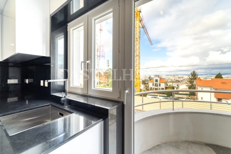 Moradia T4 para Venda em Oliveira do Douro Foto 38